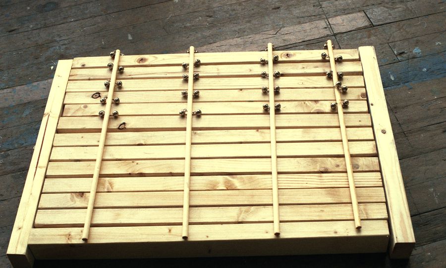 <p>2013/14<br />
Semantic Shift Parcour</p>
