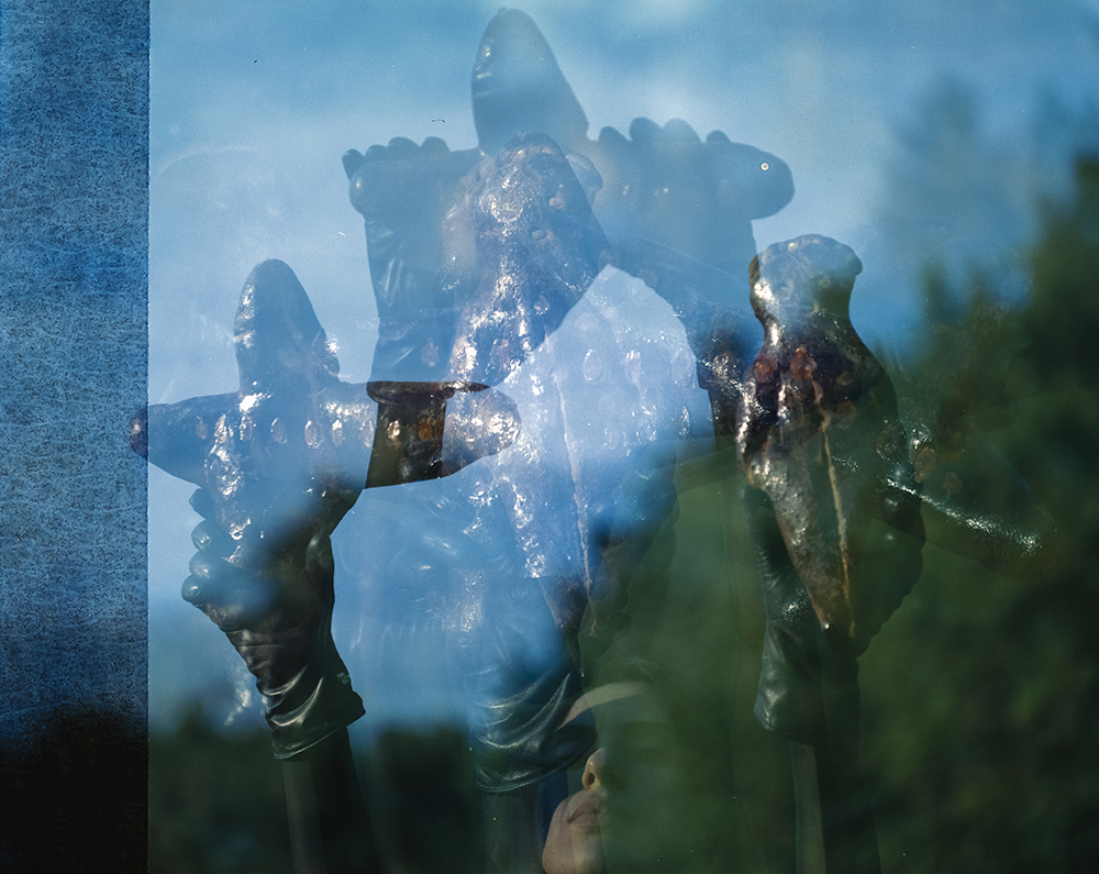 <p>2022/2024<br />
Family Constellations</p>
